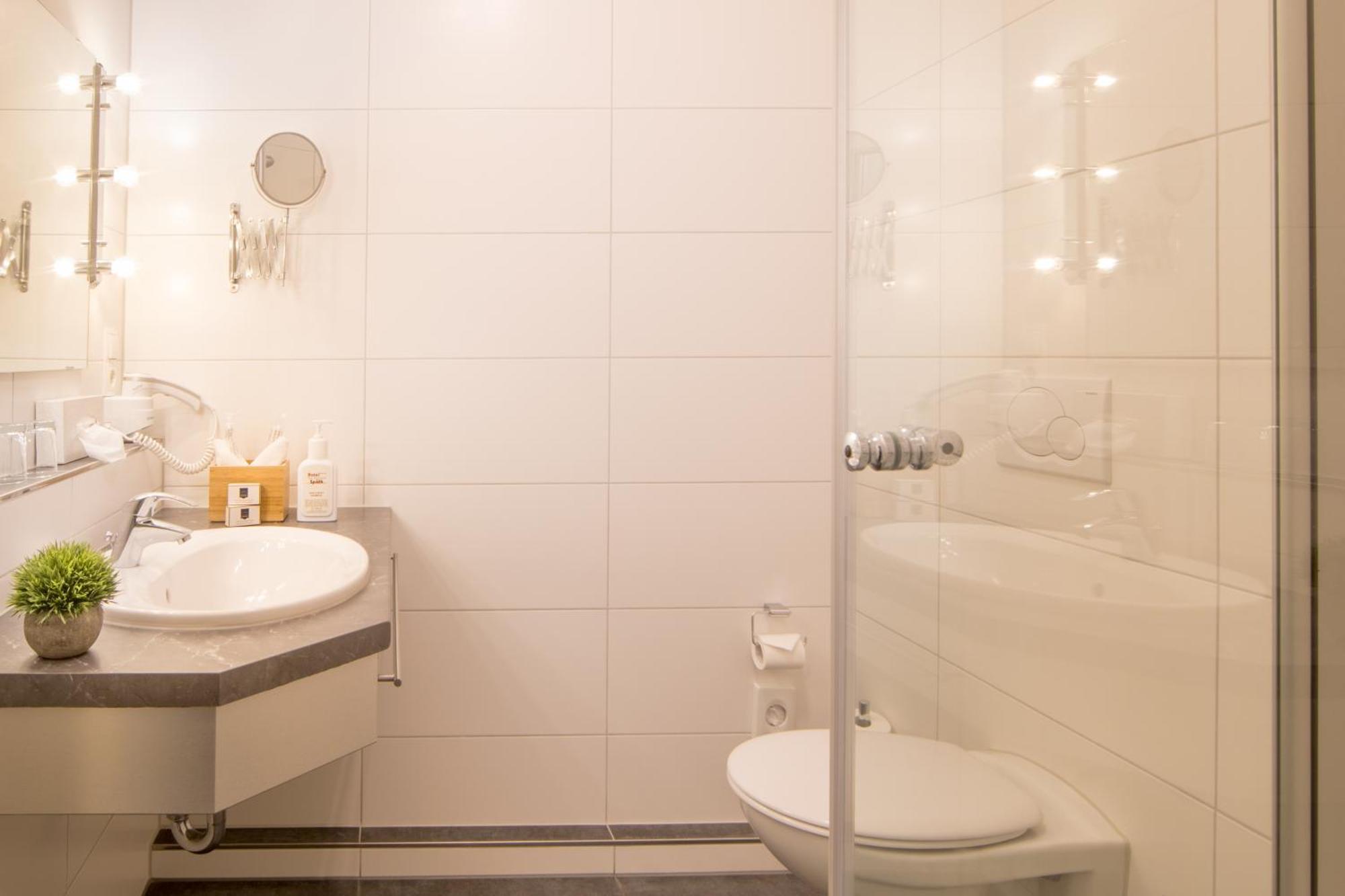 Hotel Am Kurpark Spaeth Bad Windsheim Exterior foto